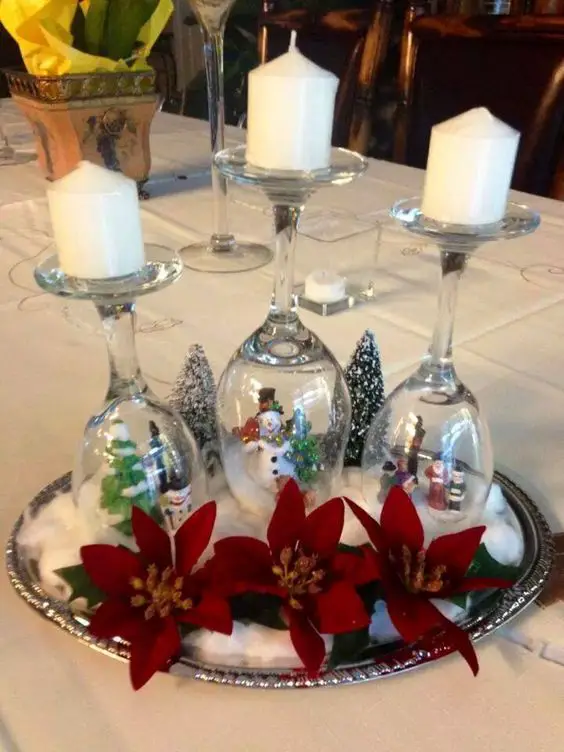 Easy DIY Christmas centerpiece idea - wine glasses upside down - LOVE it!