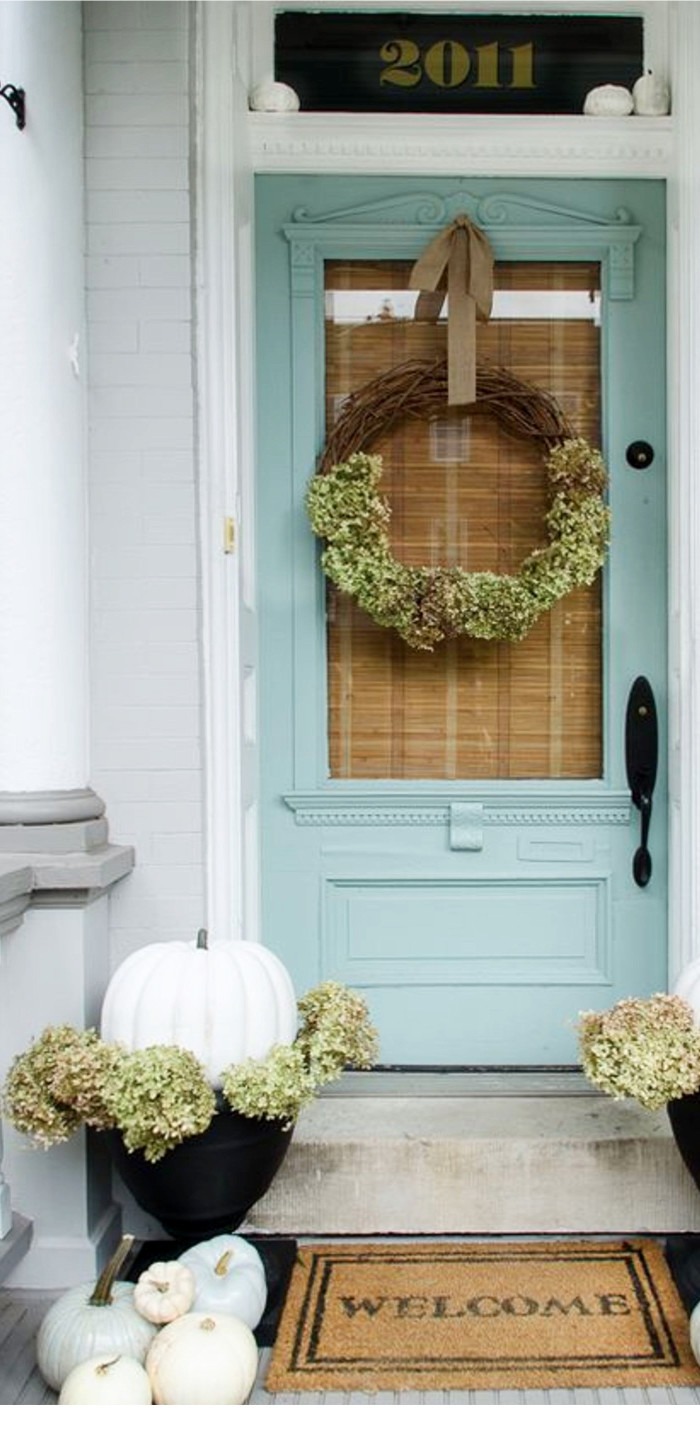 Fall front porch decorating ideas- DIY front porch decor ideas for Fall