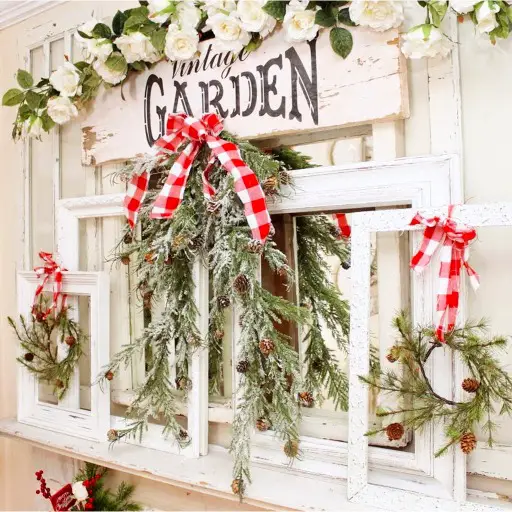 rustic farmhouse Christmas decorating ideas - HOT Christmas trends for 2019 - 2020 Christmas holiday season