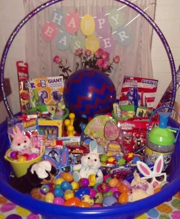 Easter raffle basket ideas for silent auction fundraiser or raffle prizes