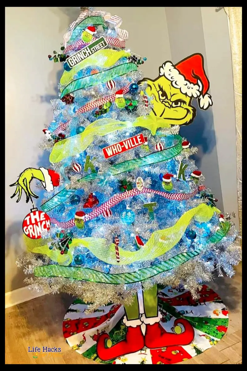 Grinch Christmas Tree Decorating Idea