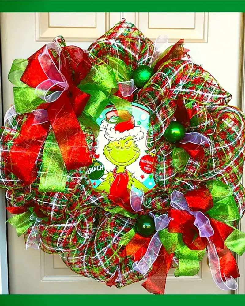Grinch Christmas Wreath - from Grinch Christmas Decorations DIY Ideas