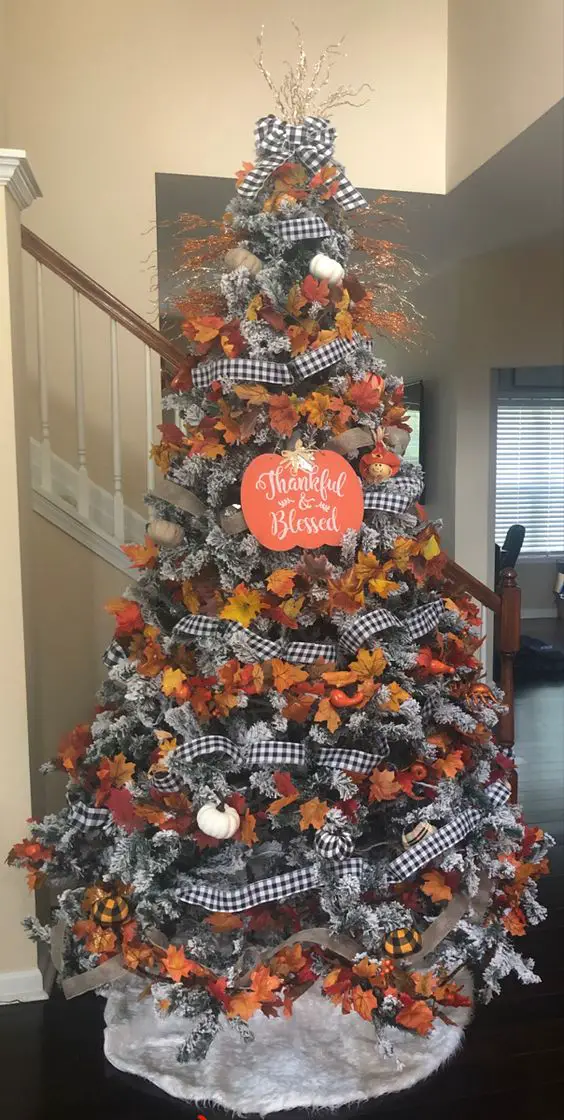 Thanksgiving holiday tree decorating ideas