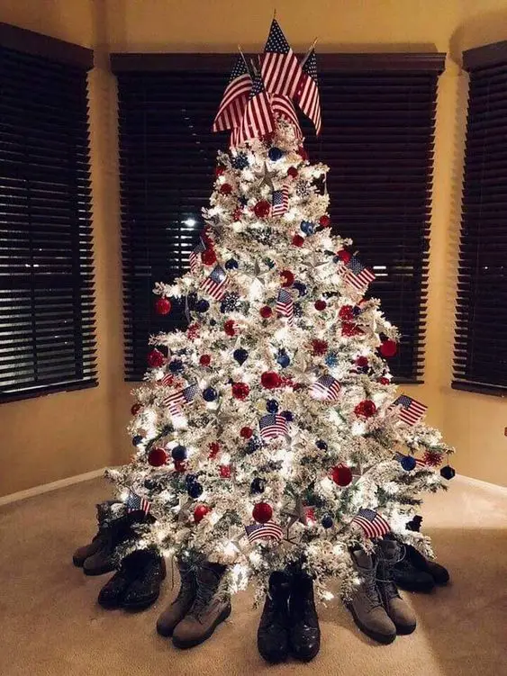 4th of July Holiday tree - unique ways to decorate your artificial christmas tree all year round