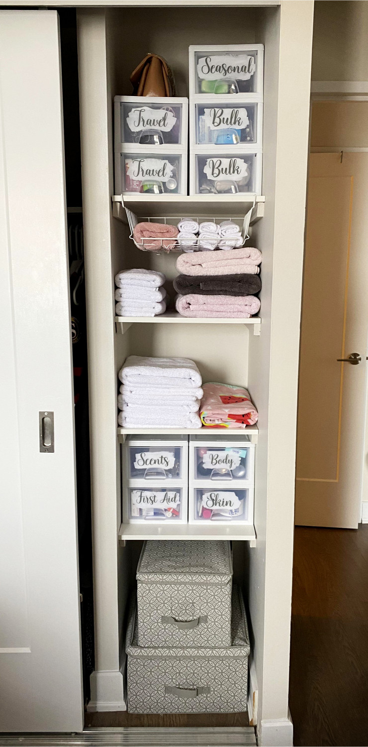 Organizing Linens In My Messy Hallway Linen Closet With Beautiful Organization Solutions