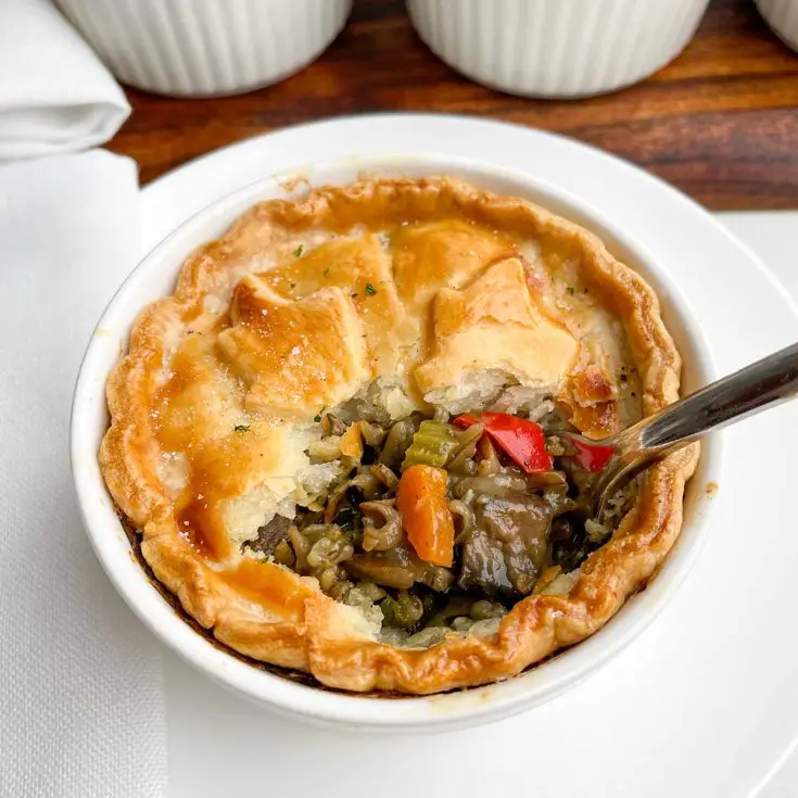 Image for Easy Vegetarian Pot Pie Recipe